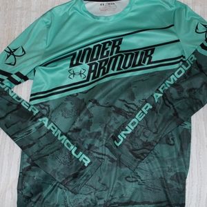 Under Armour heat gear shirt